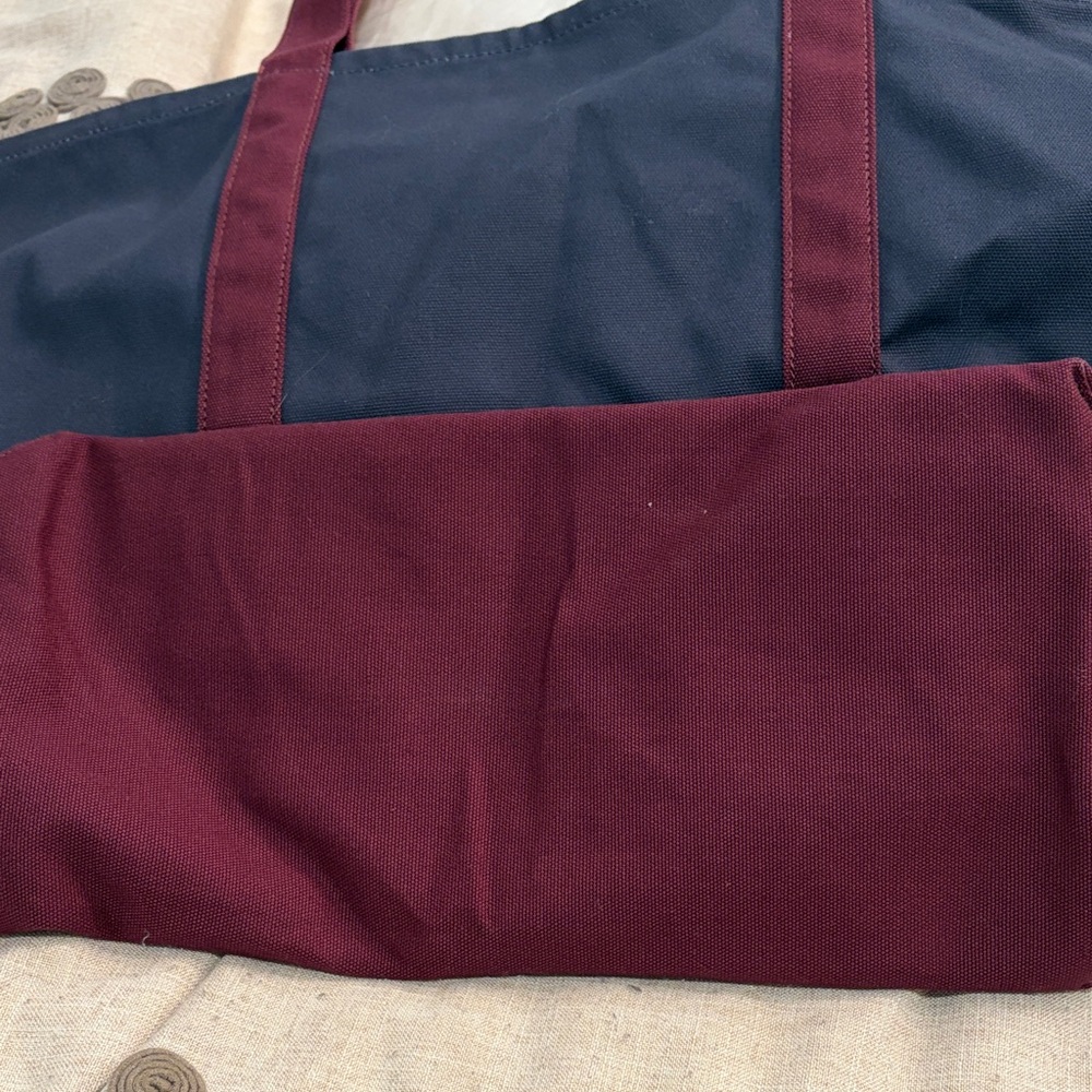GAP Navy Blue Varsity Logo Tote Bag/NWT - Picture 10 of 11